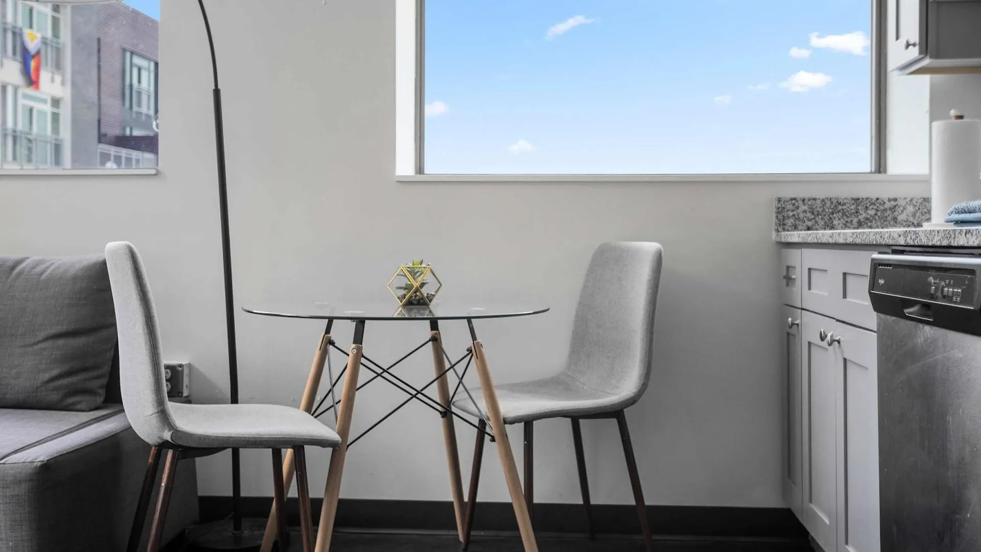 Cozysuites Modern 1Br In Downtown Pitts 12 Pittsburgh